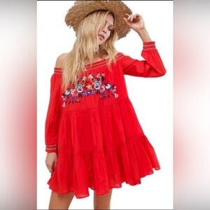 Free People Red Floral Mini Dress Size M (PTP 18.5”)